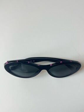 CHANEL 5416 Oval Logo Sunglasses